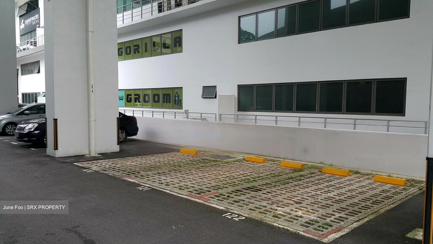 Premier @ Kaki Bukit (D14), Factory #480767031